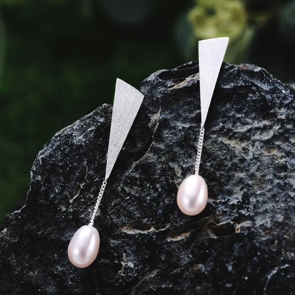925 Brushed Sterling Silver Natural Pearl Earrings